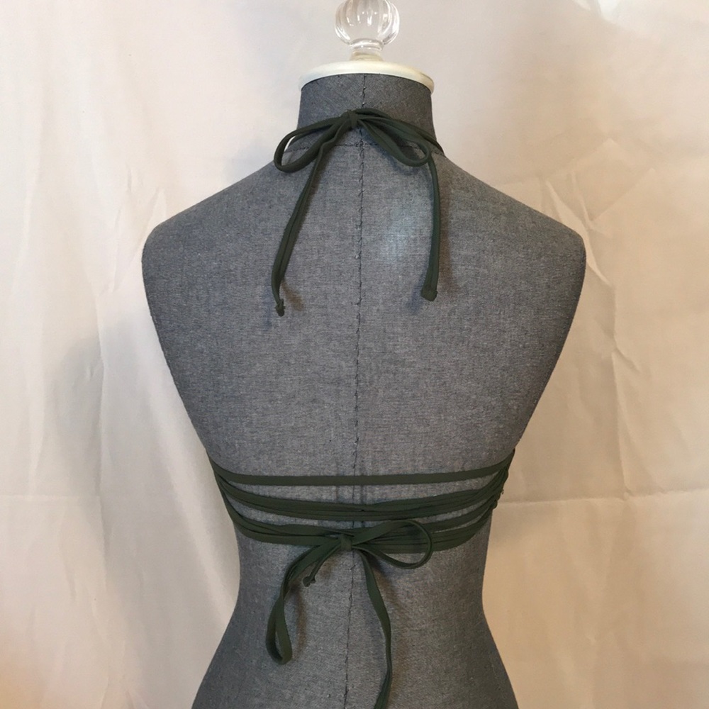 Xhilaration Swinsuit Top - Picture 2 of 3